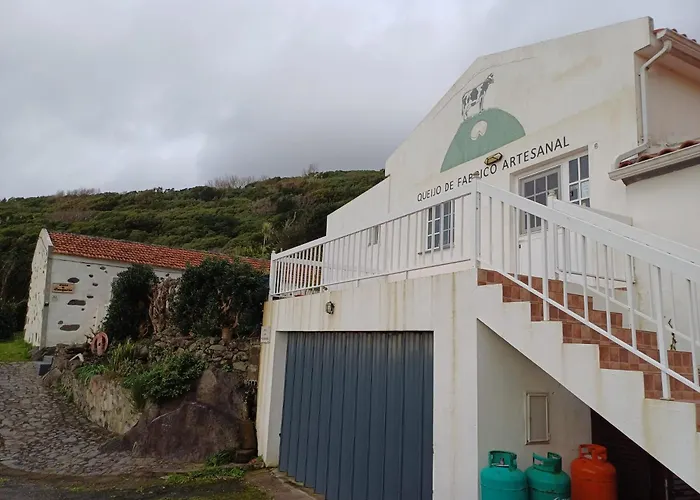 Casa Da Queijaria Faja Grande